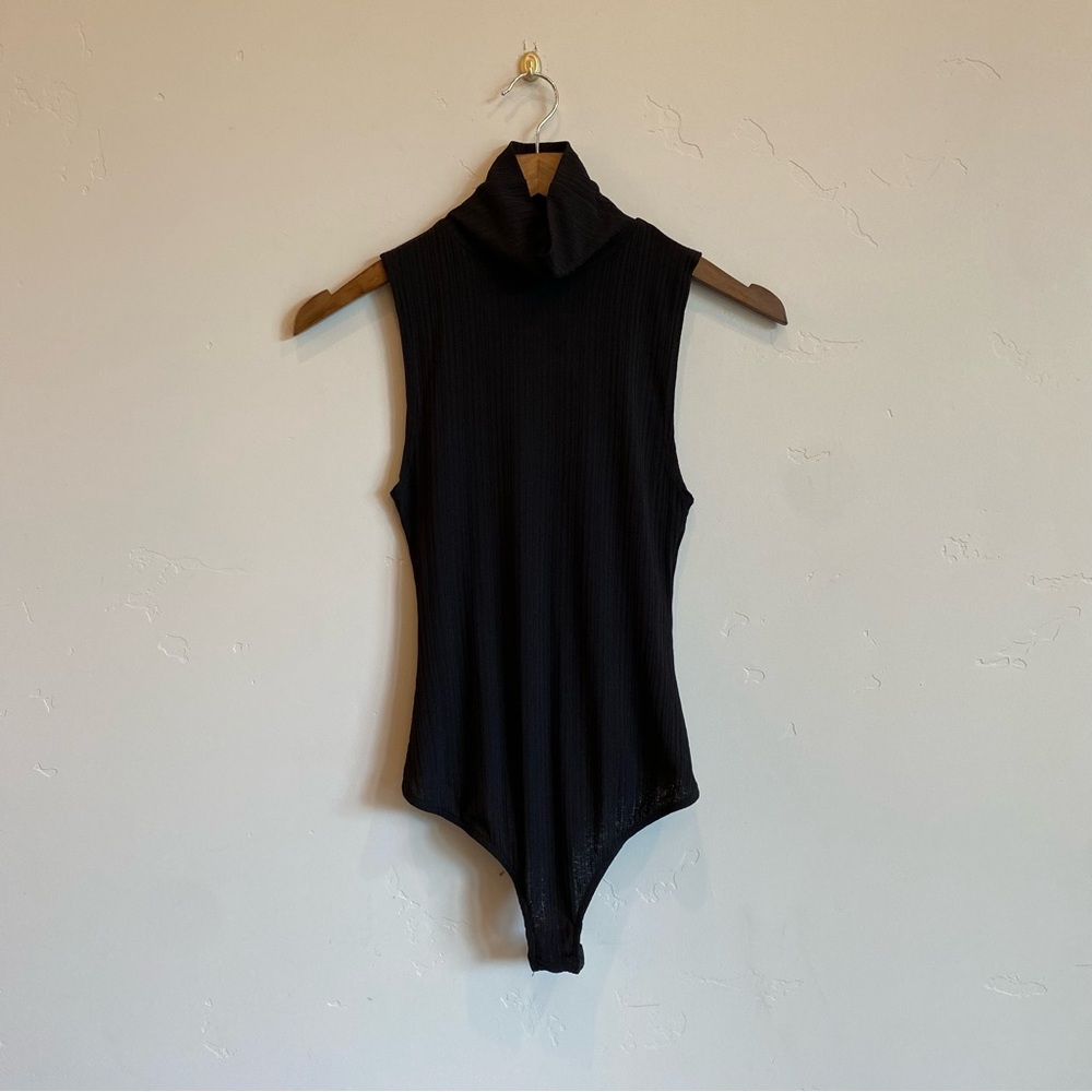 FREE PEOPLE Black Ribbed Mock Neck Bodysuit